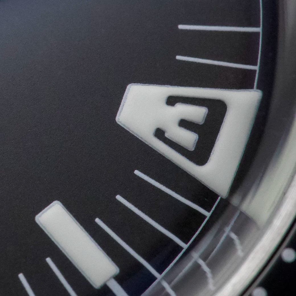 macro_516040fe-a870-4242-81e1-2ad8a023d94f.webp