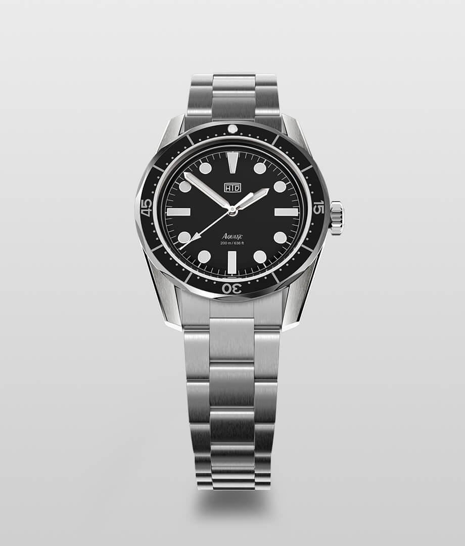Orologio HTD Aquatic Bicchierini in acciaio con quadrante nero e dettagli sportivi, collezione subacquea professionale.
