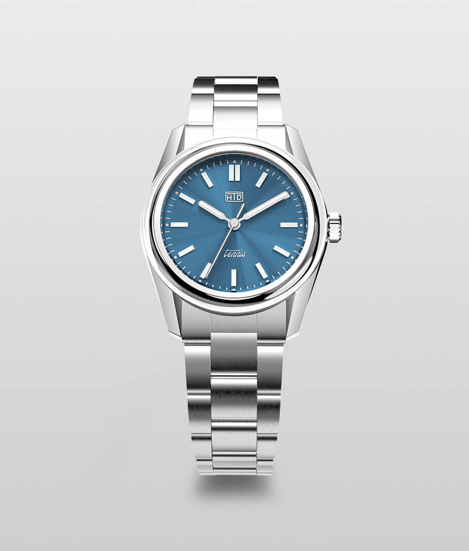Orologio HTD Tennis Chic in acciaio con quadrante blu elegante, design raffinato per uso quotidiano e sportivo.